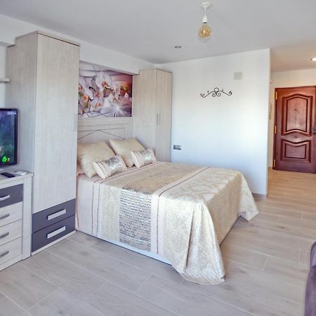 Avda Tore Tore Edif Malaga Torre Del Mar Exterior foto