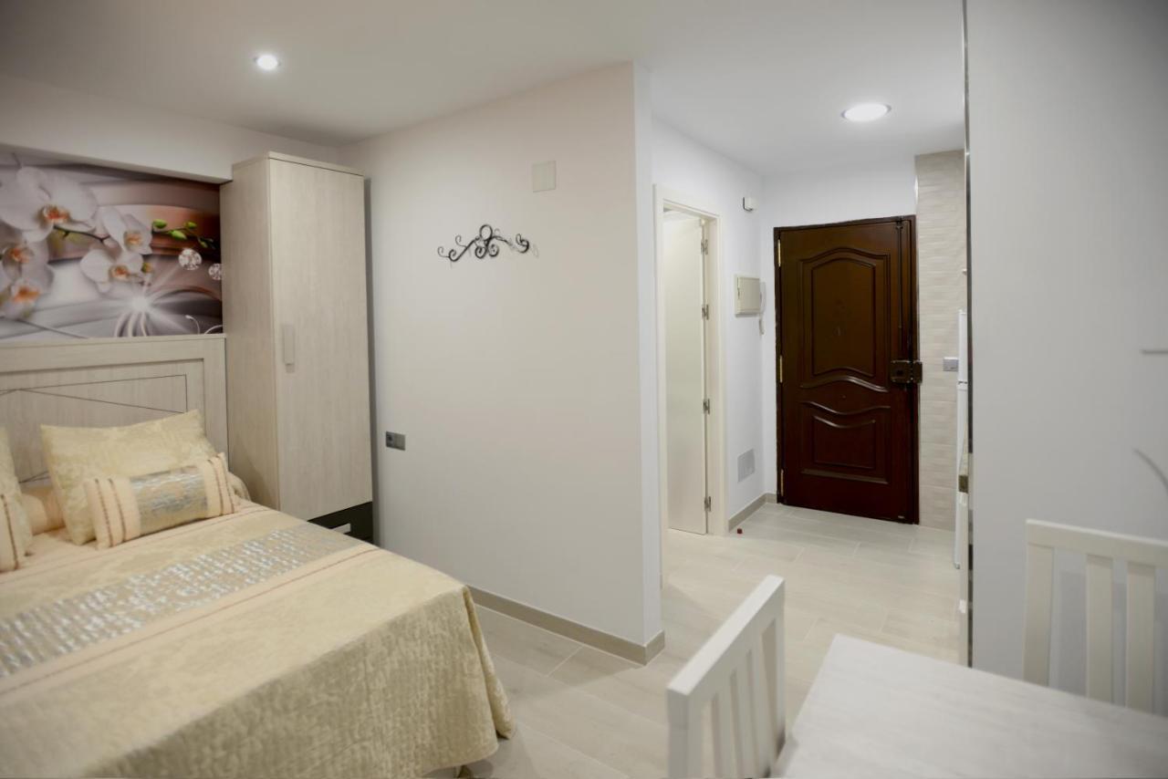 Avda Tore Tore Edif Malaga Torre Del Mar Exterior foto
