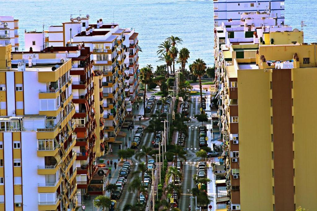 Avda Tore Tore Edif Malaga Torre Del Mar Exterior foto